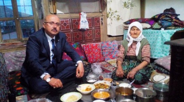 BAŞKAN SAMUR, HER AKŞAM BİR EVDE İFTAR AÇIYOR