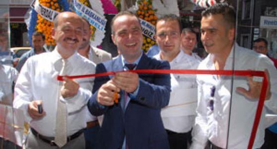 Başkan Vekili İlk Açılışını Yaptı