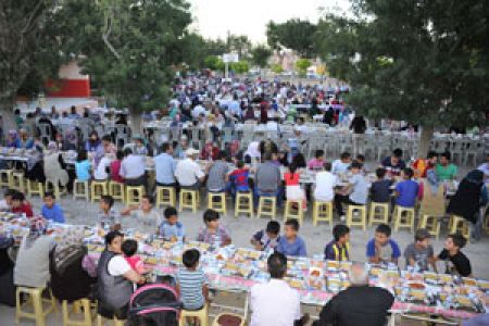 Belediyenin İftar Sofraları
