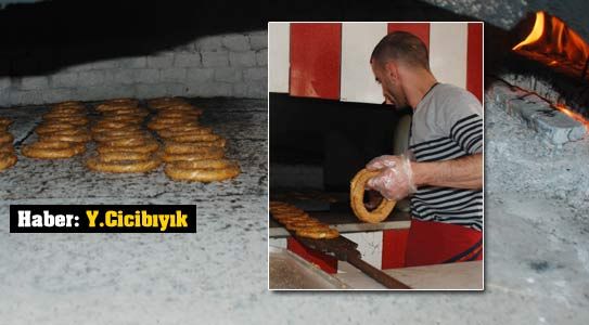Bir Yudum Çay Ve Bir Lokma Simit..