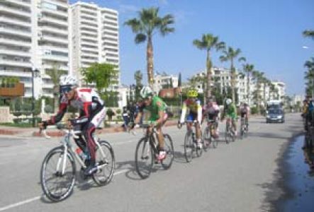 Bisikletçiler Alanya'da