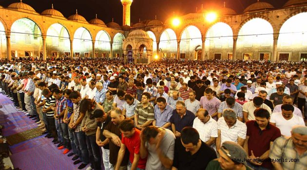 BU GECE, BİN AYDAN DAHA HAYIRLI, KUR’AN-I KERİM’İN İNDİRİLDİĞİ ‘KADİR GECESİ’