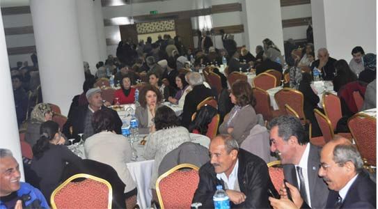 Chp Emeklilerle Biraraya Geldi