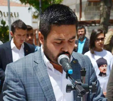 “çıkış Yine Demokrasi”