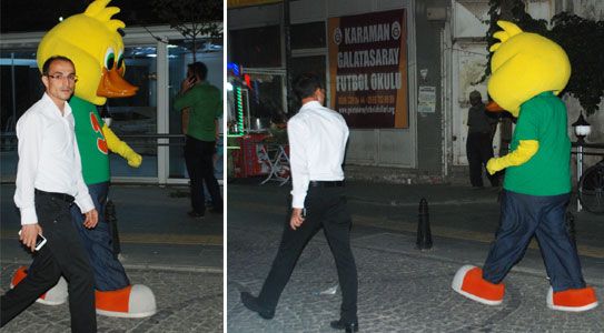 Çizgi Karakterler Renklendiriyor