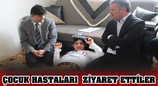 Çocuk Bayramında Çocuk Hastaları Ziyaret Ettiler