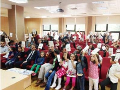 Çocuk Şenliğine Katıldılar