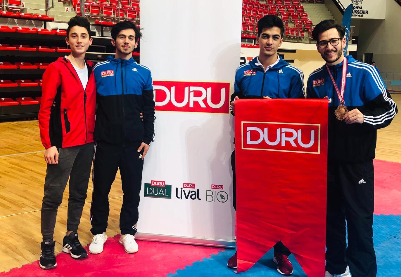 Taekwondo ve Bisiklette Tam Hız İleri