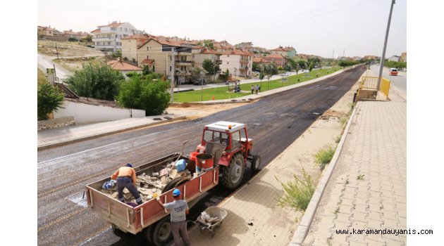 DUVARLI YOL YENİLENİYOR