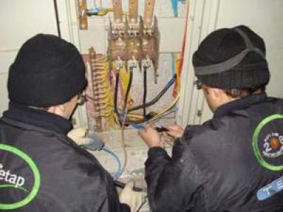 Elektrik Kesintleri Kaldığı Yerden