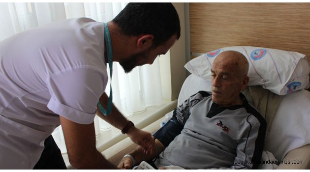 ERKEKTEN DE HEMŞİRE OLUYOR…