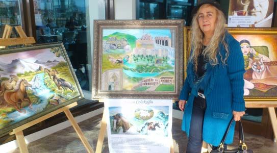 Eserlerini Sergiledi