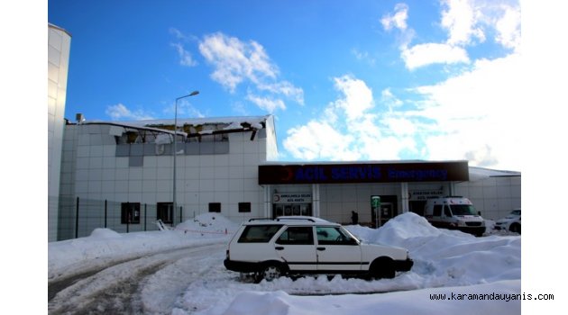 FIRTINA HASTANENİN YALITIMINI SÖKTÜ