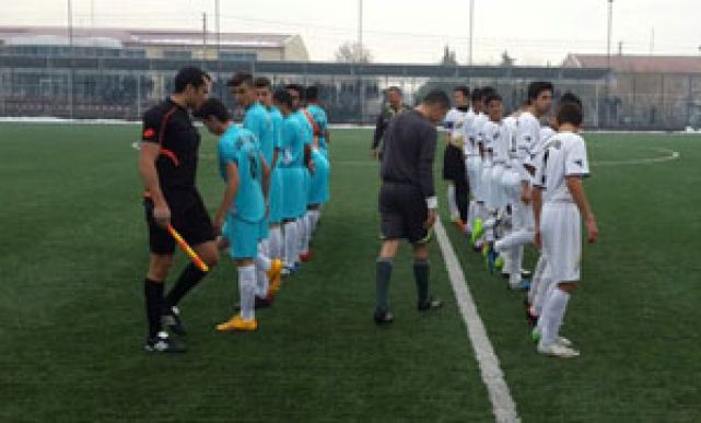 Gençler Futbol Müsabakaları