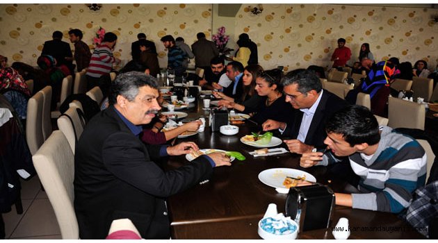 GENÇLİK MECLİSİ KAHVALTIDA BULUŞTU