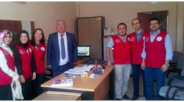 GENÇLİK MERKEZİ ÖĞRETMENLERİNİ UNUTMADI
