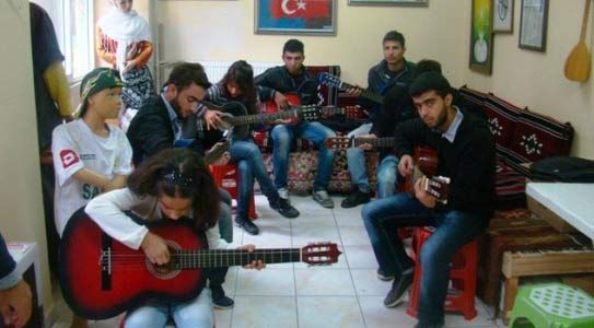 Gençlik Merkezinde Ücretsiz Kurslar Başlıyor