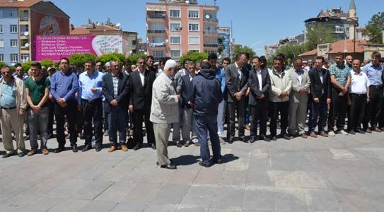Giyabi Cenaze Namazı Kılındı