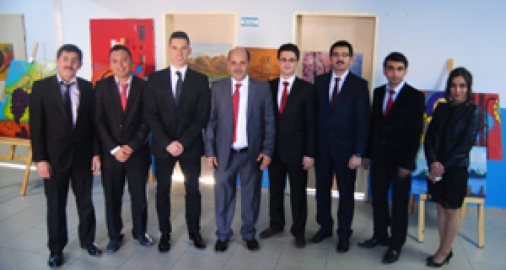 Öğretmenlerden Resim Sergisi