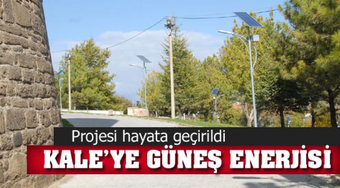 Güneş Enerjisi İle Aydınlatılıyor