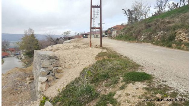 GÜNEYYURT’DA YOL SORUNLARI ÇÖZÜLÜYOR