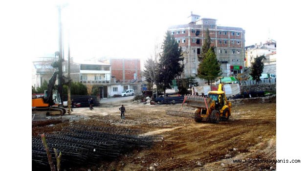 GÜNEYYURT ORTAOKULU İNŞAATI BAŞLADI