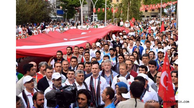 GYMNASİADE OLİMPİYAT YÜRÜYÜŞÜ