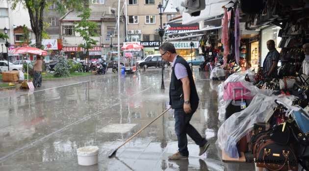 HAFTA SONUNA KADAR YAĞIŞ VAR