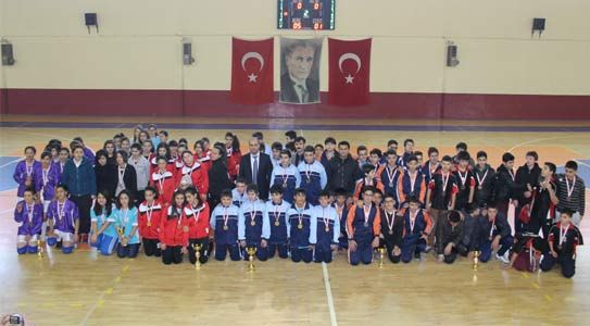 Hentbol İl Birincileri Belli Oldu