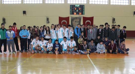 Hentbol Müsabakaları Sona Erdi