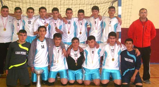 Hentbol’da Kupalar Sahiplerini Buldu