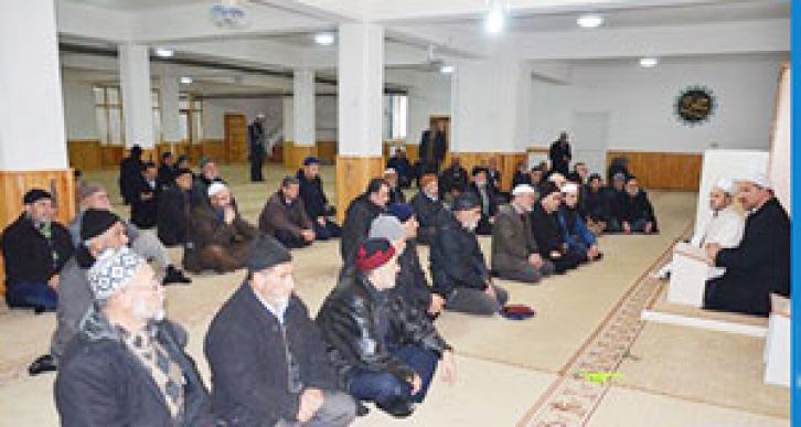 Her Cuma İmam-ı Azam’da Sohbet