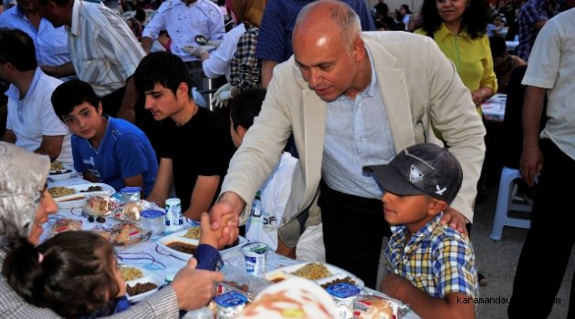 İFTAR SOFRASI LARENDE MAHALLESİ’NDE