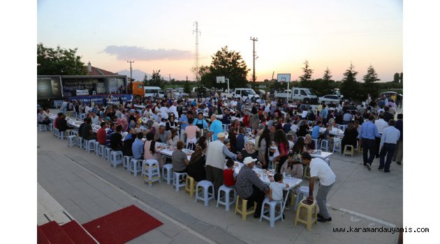 İFTAR SOFRASI MEHMETBEY MAHALLESİ'NDE