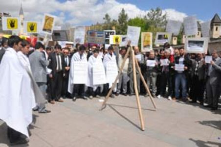 İhh; “sivil Vicdani Sesi Yükseltme Zamanı!”