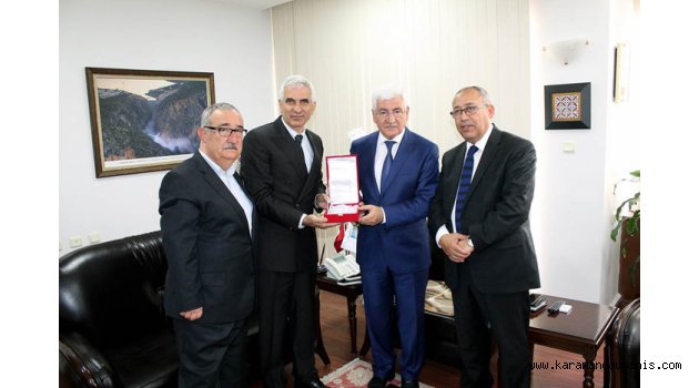 İKEV'DEN VALİ'YE ZİYARET