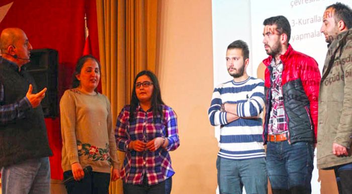 İletişim Uzmanı Kmü’de Seminer Verdi