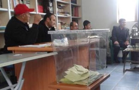 İlk Adımı Attı