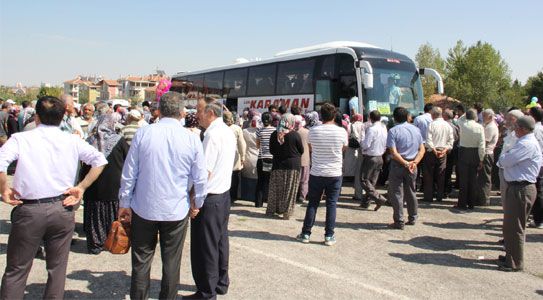 İlk Hac Kafilesi Uğurlandı
