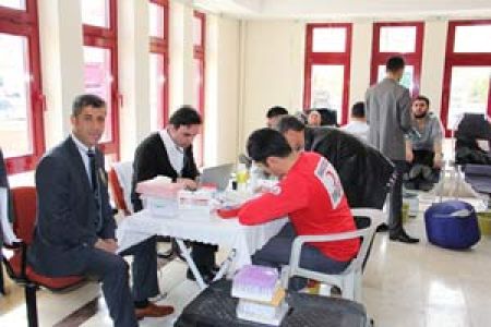 İmamlardan Örnek Davranış