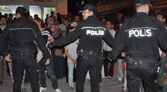 "insan Yerine Koymadılar"