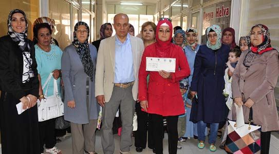 Kadın Girişimciler Çeklerini Aldı