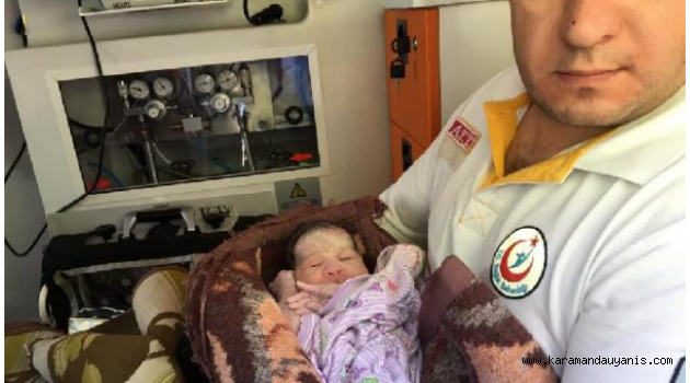 KARAMAN’A GELİRKEN TREN’DE DOĞUM YAPTI