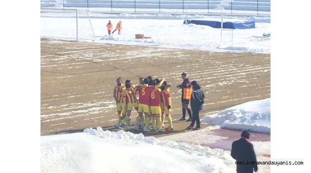 KARAMAN BELEDİYESPOR KENDİ EVİNDE KAZANDI