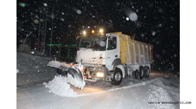 Karaman-Mersin karayolunda ulaşım güçlükle sağlanıyor