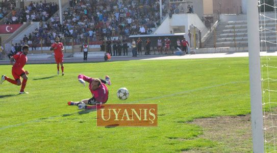 Karaman Belediyespor Kupada 2 Golle 2. Turda