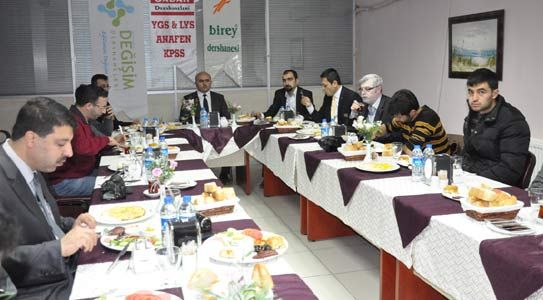 Karaman Dershaneleri Toplandı