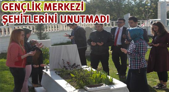Karaman Gençlik Merkezi Şehitlerini Unutmadı