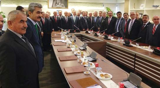 Karaman Heyeti Bakan L. Elvan’ı Ziyaret Etti