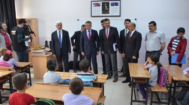 KARAMAN'DA OKULLARDA KURU ÜZÜM DAĞITIMINA BAŞLANDI